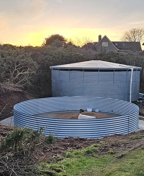 Water storage, 
reservoirs, aerators 
and water features